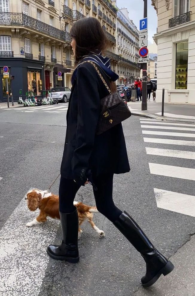 星欧平台官方:不穿秋裤的年轻人,秋冬穿什么?