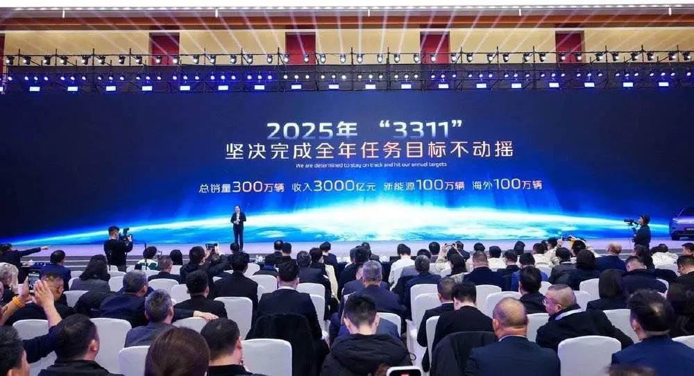 星欧平台:长安“单飞”,不再等风